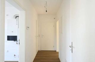 Wohnung kaufen in Pollmannsgrund, 37603 Holzminden, Provisionsfrei: Sanierte 3-Zimmer-Wohnung (1OG) in Holzminden
