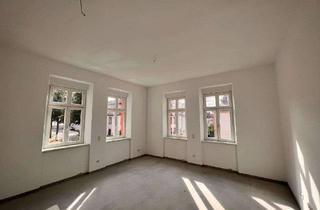 Wohnung kaufen in Gymnasiumstraße, 66482 Zweibrücken (Stadt), Barrierefreies Wohnen in einer vollständigen neu sanierten Villa