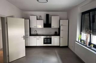 Wohnung kaufen in Gymnasiumstraße, 66482 Zweibrücken, Barrierefreies Wohnen in einer vollständigen neu sanierten Villa