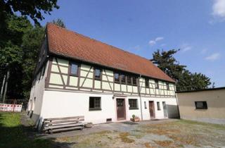 Bauernhaus kaufen in 08062 Zwickau, Denkmalgeschützes Bauernhaus mit hübschen Details zum Ausbauen!
