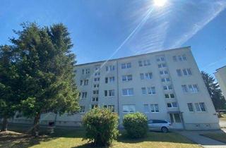 Wohnung mieten in Rosa-Luxemburg-Ring, 07586 Bad Köstritz, Helle 3-R.-Whg. mit Balkon