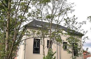 Haus mieten in 04435 Schkeuditz, Schkeuditz - Exklusiv Doppelhaushälfte über 3 Etagen mit Terrasse und Garten
