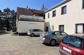 Mehrfamilienhaus kaufen in 25451 Quickborn, MFH in guter Lage mit 12 Wohnungen/Garagen