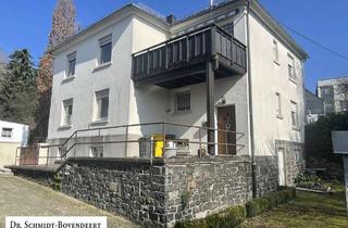 Haus kaufen in 56470 Bad Marienberg (Westerwald), Teilmodernisiertes Stadthaus mit neuer Heizung, Solaranlage, Garten und Garage Mitten in Bad Marienb