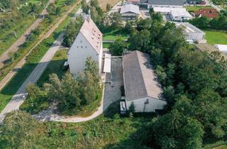 Grundstück zu kaufen in 88326 Aulendorf, Areal von knapp 15 km² inkl. Bestandsgebäude, Silo und Lagerhalle