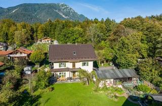 Villa kaufen in 82491 Grainau, Charmante Alpenvilla mit großem Garten in ruhiger Lage in Grainau mit traumhaftem Ausblick auf die Z