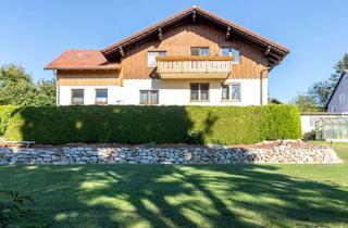 Haus kaufen in Ringstraße 10, 93449 Waldmünchen, Familienoase im Grünen: Zweifamilienhaus mit Panoramablick in Geigant