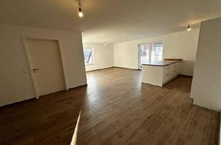 Wohnung mieten in Mühlheimer Straße 10, 72186 Empfingen, Erstbezug: gehobene ausgestattete 3,5-Zimmer-Wohnung mit EBK und Garten in Empfingen