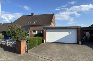 Haus kaufen in 30938 Burgwedel, Kleinburgwedel: 2-Familienhaus mit Traumgarten und Garage