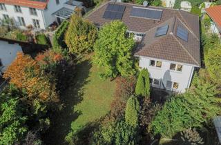 Haus kaufen in 85567 Grafing bei München, Bestlage / Geräumiger Bungalow mit idyllischem Südgrundstück