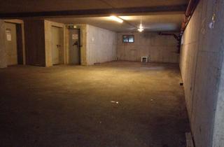 Garagen mieten in Hannoversche Straße, 32756 Detmold, Tiefgaragenstellplatz in einem ruhigen Mehrfamilienhaus