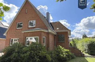 Einfamilienhaus kaufen in 22417 Langenhorn, Modernisiertes und bezugsfertiges 7-Zimmer-Altbau-Einfamilienhaus in sehr guter Lage von Langenhorn!