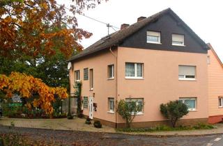 Haus kaufen in 65321 Heidenrod, Zweifamilienhaus mit Grünland direkt um die Ecke!!