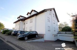 Wohnung kaufen in 63934 Röllbach, BERK Immobilien - Zwei in Eins- ETW mit Umbaupotenzial in ruhiger Lage von Röllbach