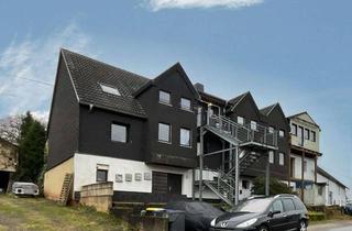 Haus kaufen in 66822 Lebach, Großzügige Immobilie in ruhiger Lage von Knorscheid