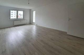 Wohnung mieten in Bruchstraße 30, 39288 Burg, Sportlich geht es in Ihre neue Wohnung, die wir für Sie renovieren!