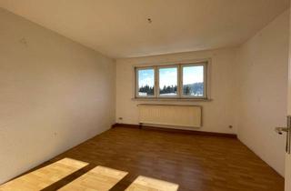 Wohnung kaufen in 98724 Lauscha, Preisreduzierung! Eigentumswohnung mit Garage Lausche/ Ernstthal! Einziehen oder Vermieten?