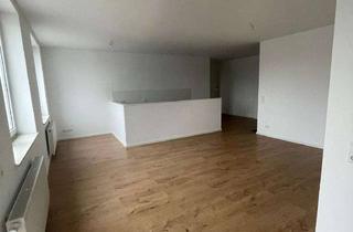 Wohnung mieten in Nienburger Straße 16, 06406 Bernburg, +++ Sanierte 4-Raum Wohnung mit großer Terrasse +++
