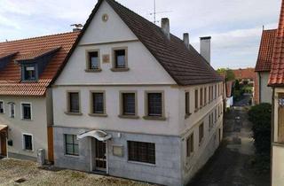 Haus kaufen in 97342 Seinsheim, Ehemalige Gaststätte mit Fremdenzimmern und großem Nebengebäude sowie Nutzgarten
