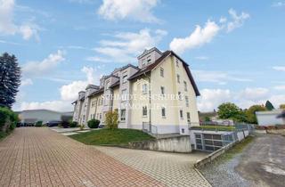 Wohnung kaufen in 75056 Sulzfeld, Etagenwohnung mit Balkon in ruhiger Lage!