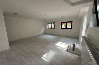 Wohnung mieten in 90518 Altdorf, Renovierte helle 1-Zimmer-Wohnung im Souterrain