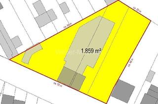 Grundstück zu kaufen in 53721 Siegburg, CITYLAGE: knapp 1.900 m² Grundstück mit Bestandsgebäuden (Wohnhaus, Halle, Garage) zur Entwicklung