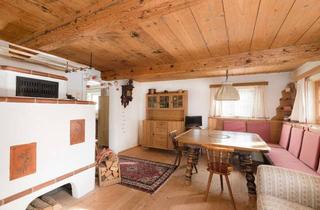 Bauernhaus kaufen in 82335 Berg, Zauberhaftes 400 Jahre altes Bauernhaus mit viel Potential