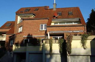 Wohnung kaufen in 51381 Bergisch Neukirchen, Top ausgestattete 3,5 -Zi.-Maisonette mit Dachterrasse und Garage!