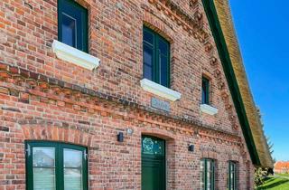 Haus kaufen in 21720 Mittelnkirchen, Zuhause am Elbstrom - privater Bootsanleger an der Lühe