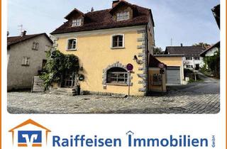 Anlageobjekt in 94133 Röhrnbach, Großzügiges Wohnhaus oder Wohnen & Arbeiten unter einem Dach - Markt Röhrnbach