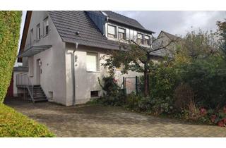 Haus kaufen in Fährbrücker Straße 31, 97262 Hausen bei Würzburg, Freistehendes, energetisch saniertes Zweifamilienhaus in Hausen