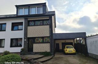 Haus kaufen in 47669 Wachtendonk, Zweifamilienhaus mit Garage in Wachtendonk