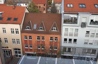 Wohnung kaufen in Bahnhofstraße 19, 06217 Merseburg, helle Zweiraumwohng, hochwertig saniert, zu kaufen