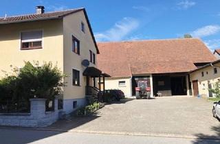 Haus kaufen in 92361 Berngau, Sehr schönes ZFH mit großen Grundstück 1.447 m² und Nebengebäude