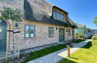 Doppelhaushälfte kaufen in Merkemweg 34, 25938 Dunsum, Neuwertige Doppelhaushälfte unter Reet in sehr ruhiger Lage