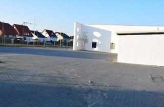 Gewerbeimmobilie mieten in Geseker Straße 42, 33142 Büren, Schaufenster für Ihr Unternehmen - Neu gepflastert und eingezäunt