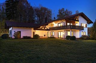 Einfamilienhaus kaufen in 82541 Münsing, Außergewöhnliches Einfamilienhaus mit Einliegerwohnung in Seenähe!