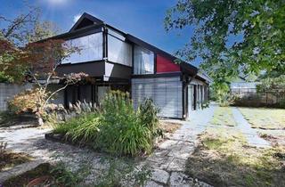 Haus kaufen in 79224 Umkirch, Freistehendes Wohnhaus mit vermieteter Dachgeschoss-Einheit
