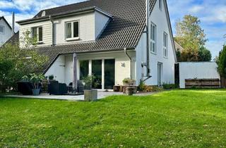Haus kaufen in 22927 Großhansdorf, Sehr schöne DHH in Großhansdorf