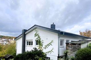 Haus kaufen in 75228 Ispringen, ISPRINGEN - tolles 2 Familienhaus in Aussichtslage