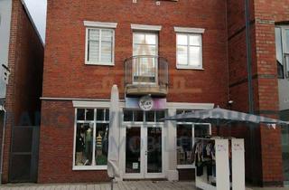 Gewerbeimmobilie kaufen in 25938 Nieblum, Attraktives Wohn- und Geschäftshaus in guter Lage von Wyk auf Föhr