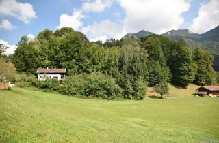 Grundstück zu kaufen in 83250 Marquartstein, Idyllisches Grundstück für Villenbebauung unverbaubarem Bergblick in traumhafter Alleinlage
