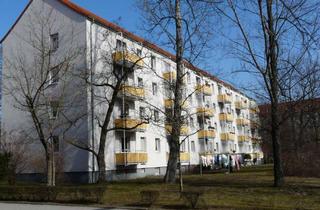 Wohnung mieten in Moritzburger Str. 12, 01640 Coswig, Sanierte 3-Raumwohnung mit großem Wohnzimmer in ruhiger Lage
