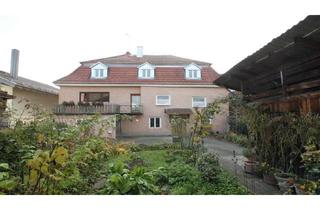 Haus kaufen in 94575 Windorf, WG-taugliches Mansard-Wohnhaus mit 242 m² Wohnfläche -nur 220.000 EUR