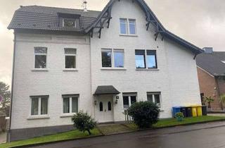 Wohnung kaufen in Wipperauer Straße 34, 42699 Ohligs-Aufderhöhe, Geschmackvolle Maisonette-Wohnung mit großem Wohnzimmer mit offener Küche in Solingen