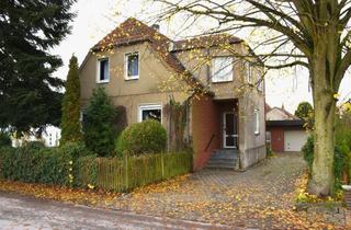 Haus kaufen in 32289 Rödinghausen, -Jung kauft Alt- Ein- bis Zweifamilienhaus in guter Lage in Rödinghausen