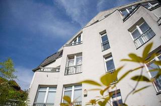 Wohnung kaufen in Lindenthaler Allee 36, 14163 Zehlendorf, TOP-Lage in Schlachtensee ++ VERMIETTES INVESTMENT ++ 3 BALKONE ++ 3-ZIMMER ++ NAHE MEXIKOPLATZ ++