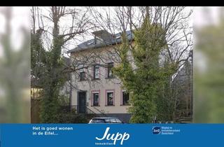 Haus kaufen in 56825 Urschmitt, Ehemalige Dorfschule umgebaut zum gemütlichem Wohnhaus mit kleinem Garten und Hof, Urschmitt (4)
