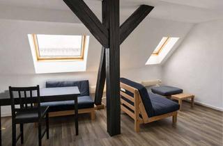 Wohnung kaufen in Halberstädter Str. 74, 39112 Sudenburg, Solide Kapitalanlage: Vermietetes Dachgeschoss mit ca. 4 % Rendite nahe Uni & Klinikum