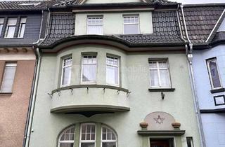 Haus kaufen in 53840 Troisdorf, 3- Familienhaus im Troisdorfer-Zentrum!